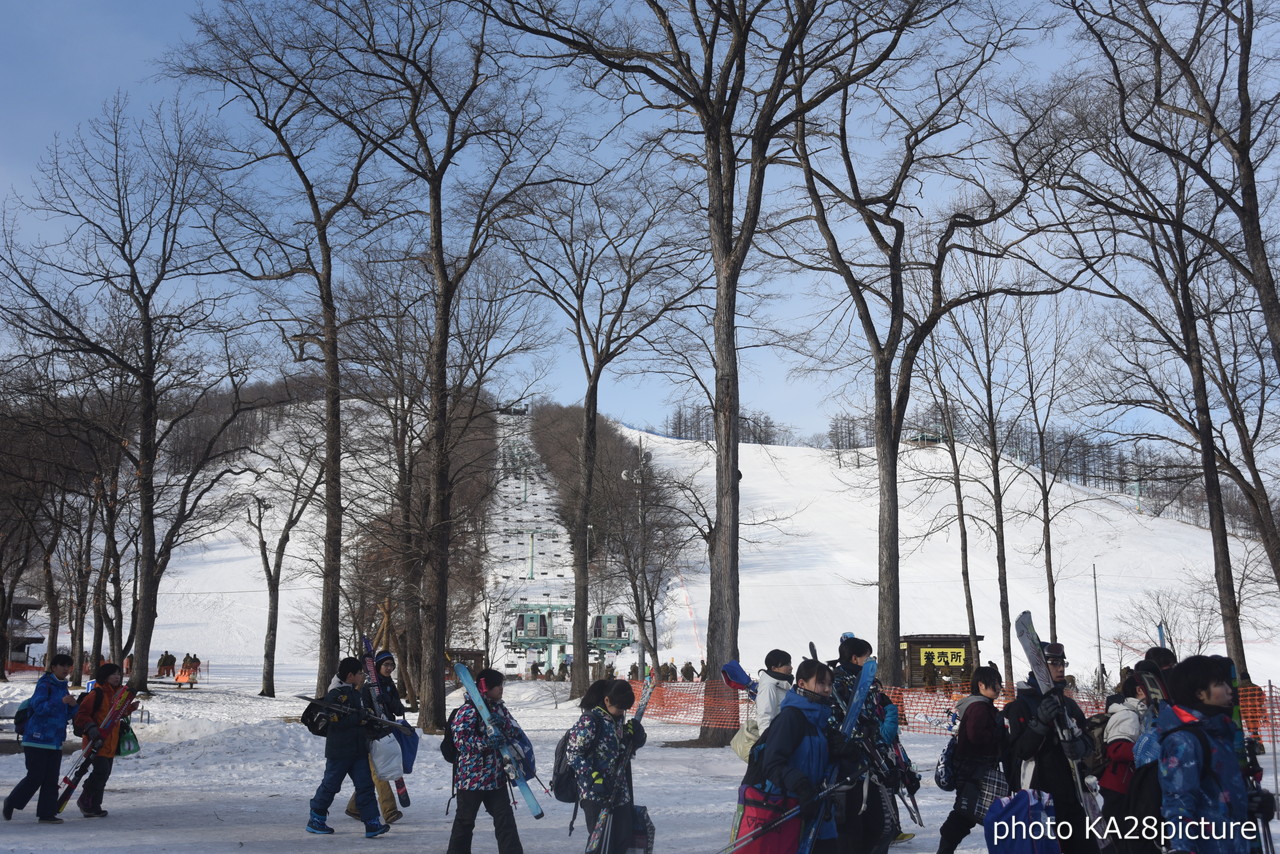 北海道十勝・めむろ新嵐山スキーリゾート メムロスキー場　雄大な十勝平野を一望できる幅広ゲレンデ！